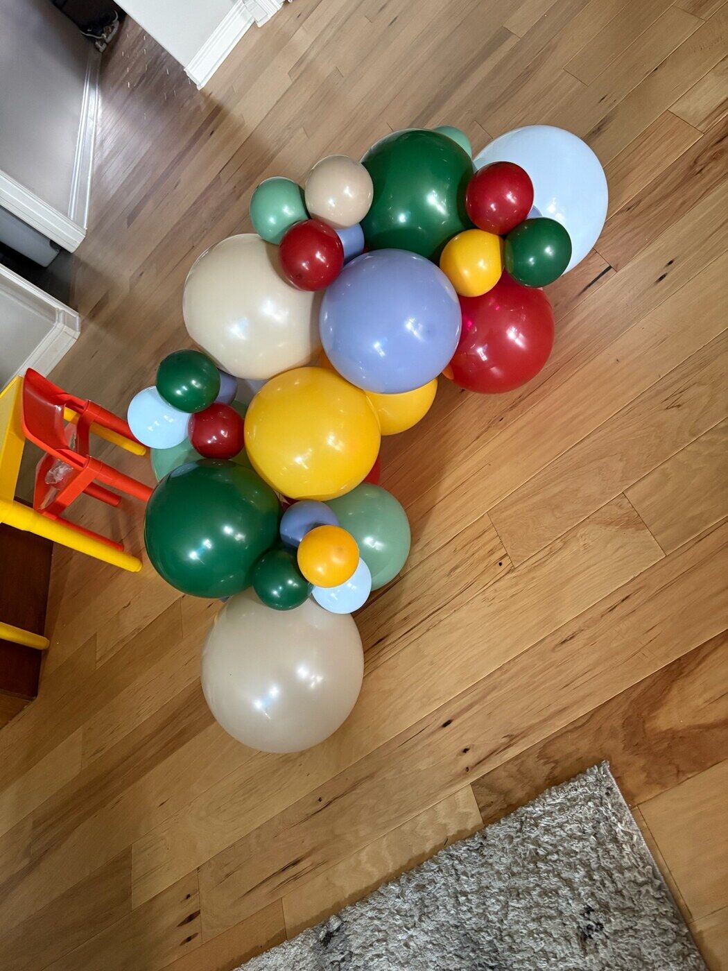 Primary color balloon garland in red, blue, yellow and green